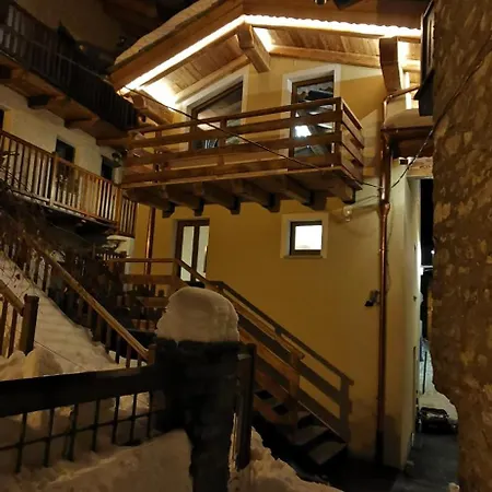 Holiday home Cav Mes Vallees